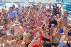 Pre party at meeting point (millers bar) free shots & games. Miami Booze Cruise 2022 Tickets Schedule Miami Turn Up