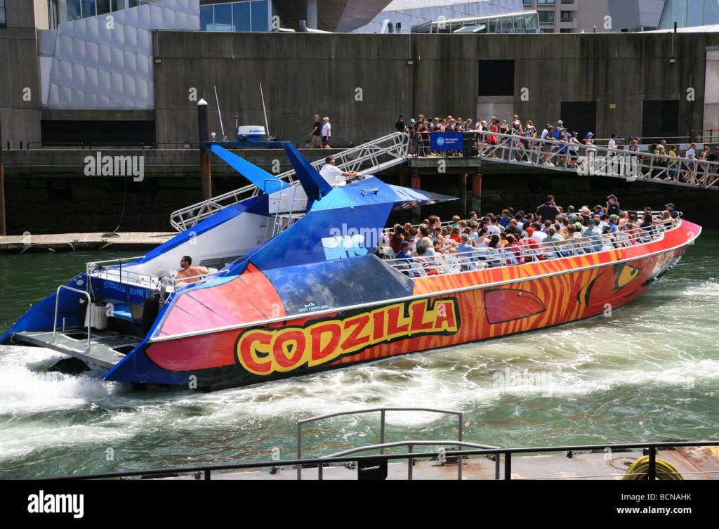 14+ Boston Booze Cruises&nbsp;2021