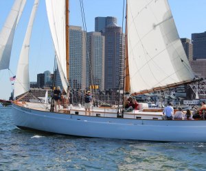 Boston Harbor Sailing Tours Package