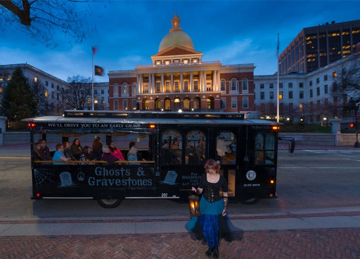 Exploring Boston Ghost Tour&nbsp;Bus